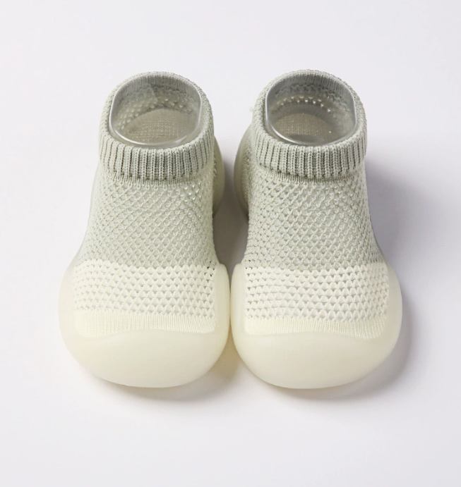 Chaussures antidérapantes pieds nus pour tout-petits